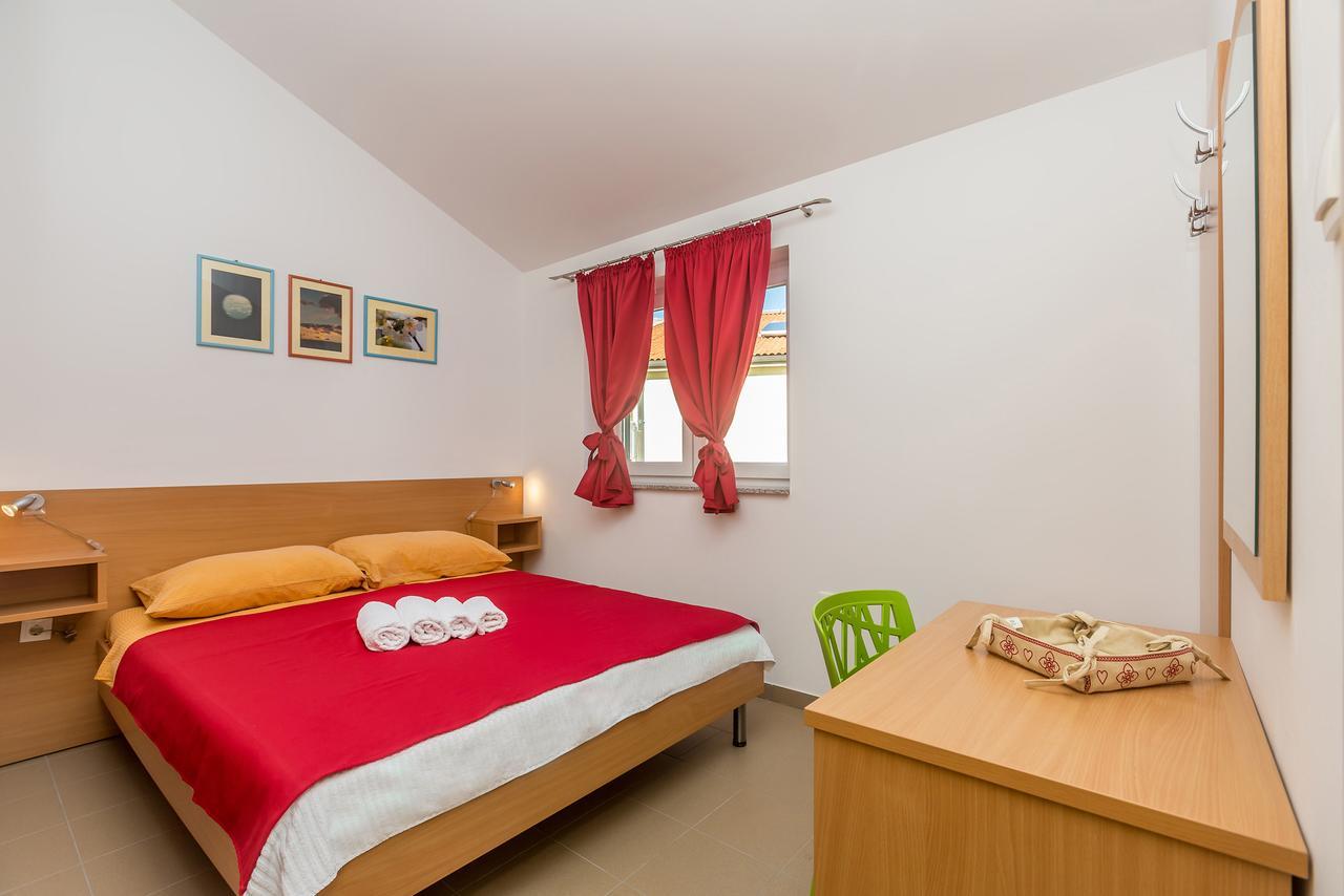 Apartments Mirica Baška Zewnętrze zdjęcie