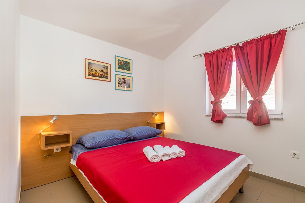 Apartments Mirica Baška Zewnętrze zdjęcie