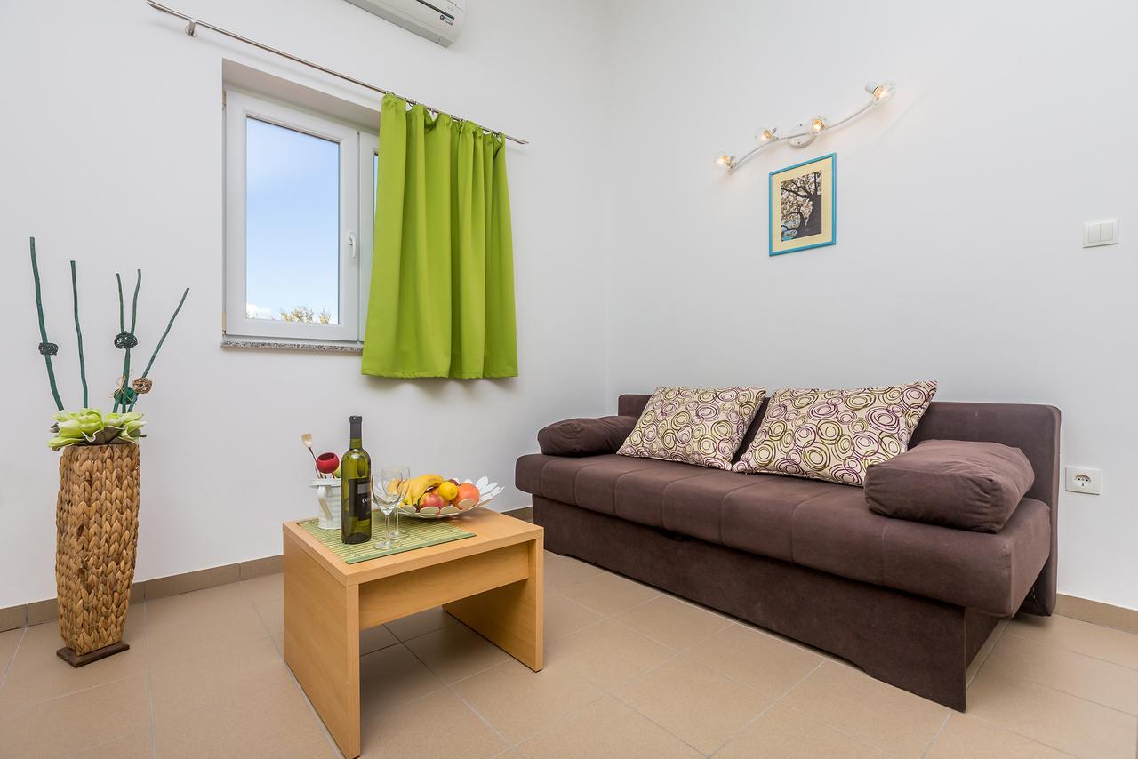 Apartments Mirica Baška Zewnętrze zdjęcie